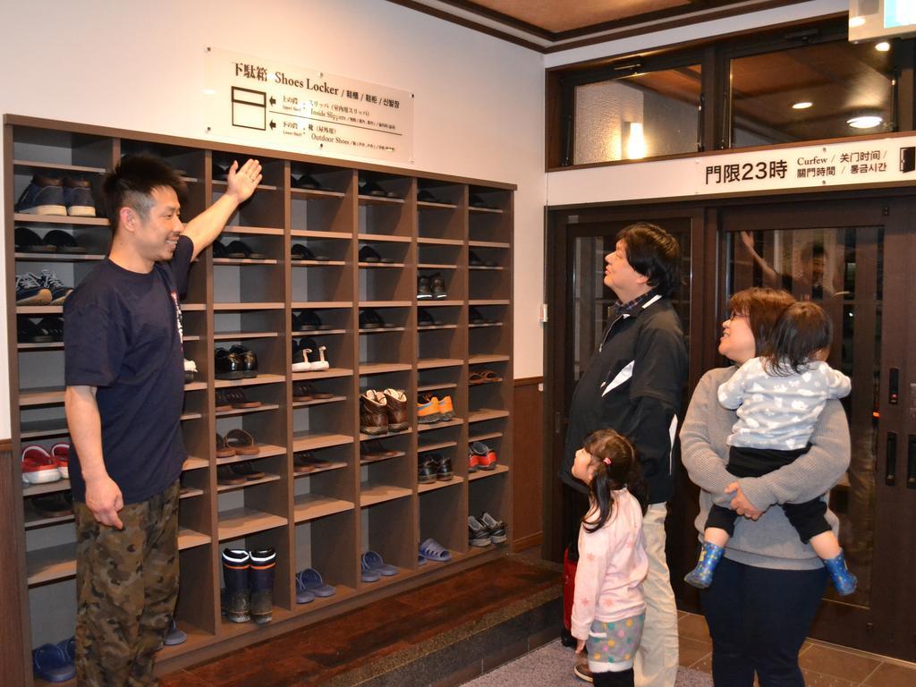 Onsenminshuku Kosakaya Hotel Nachikatsuura Buitenkant foto