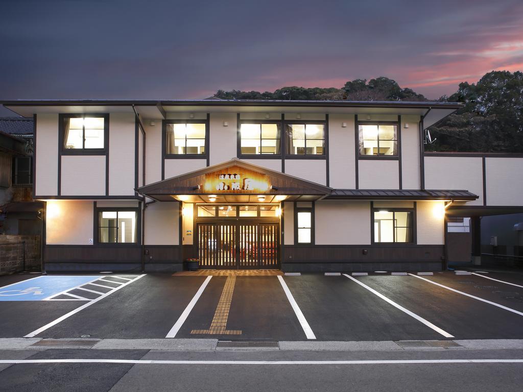 Onsenminshuku Kosakaya Hotel Nachikatsuura Buitenkant foto